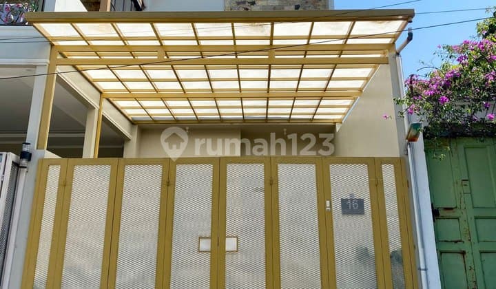 Rumah Bagus Di Arcamanik Endah Dekat Antapani Bandung