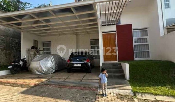 Rumah Cantik Padasuka Dekat Cicaheum, Bojong Koneng Bandung