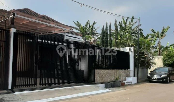 Rumah Gegerkalong Dekat Pondok Hjau Bandung