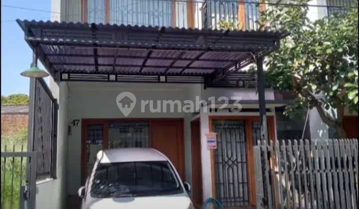 Rumah Situsari Cijagra Dekat Buah Batu Bandung