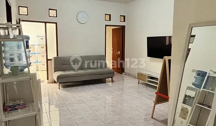 Rumah Terawat Nusa Cisangkan Permai Padasuka Cimahi Tengah