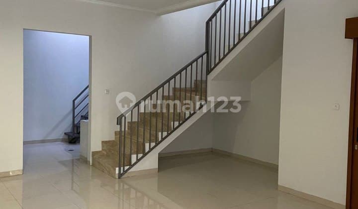 Rumah Baru Batununggal Indah Dekat Suryalaya, Kembar Bandung