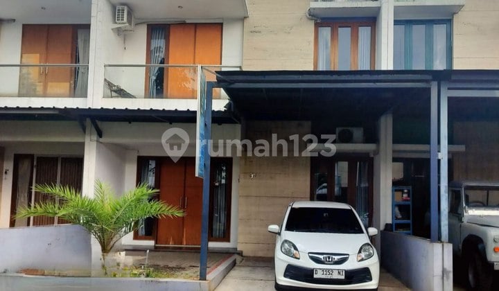 Rumah Keren Bagus Ciganitri Dekat Tol Buah Batu Bandung