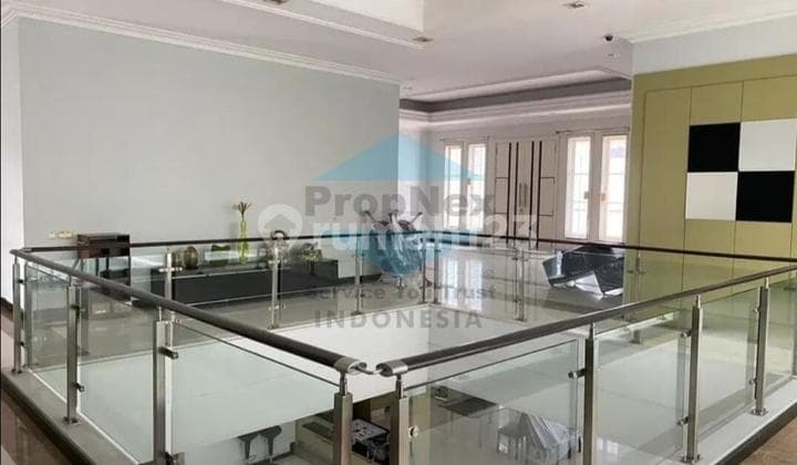 RUMAH MEWAH WISMA MUKTI FULL FURNIS