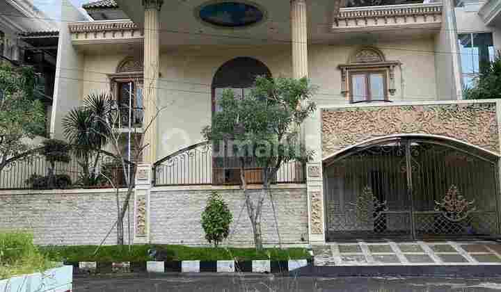CLASSIC LUXURY HOUSE MARGOREJO INDAH