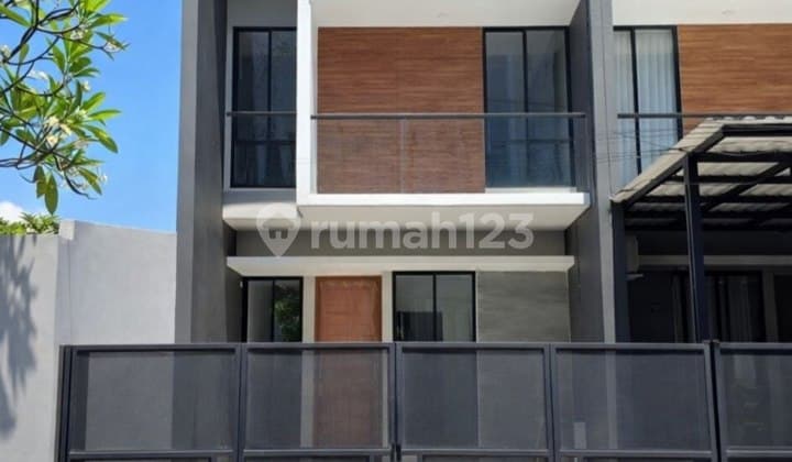 Sutorejo Prima New Minimalist House
