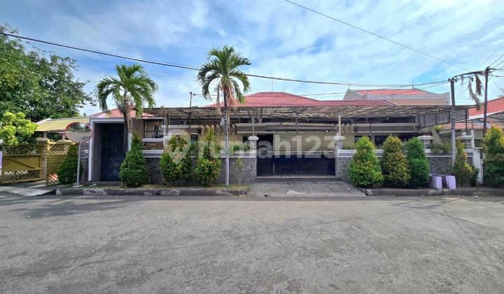 Rumah Wisma Permai Strategis Langka