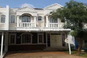 For Immediate Rent Nice House 8X15 Ready