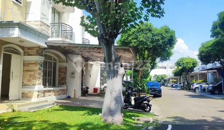 Disewakan Rumah Hoek Murah Meriahhh Bagus