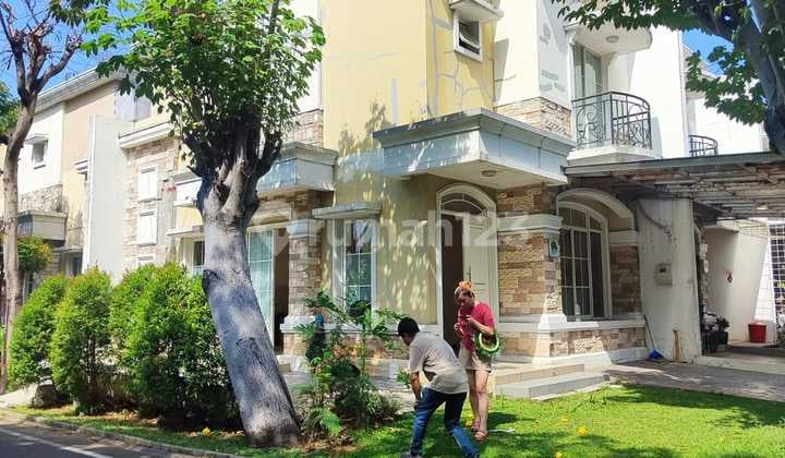 Cheapest House Rent Corner Near Beautiful Lake