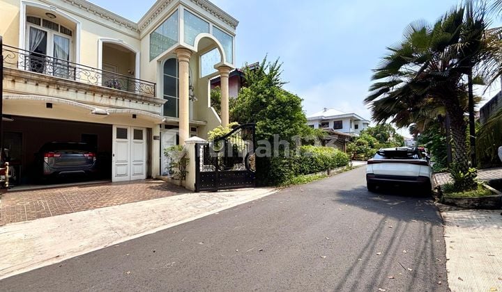 5 Menit Ke CBD Kuningan, Siap Huni Dalam Komplek Premium