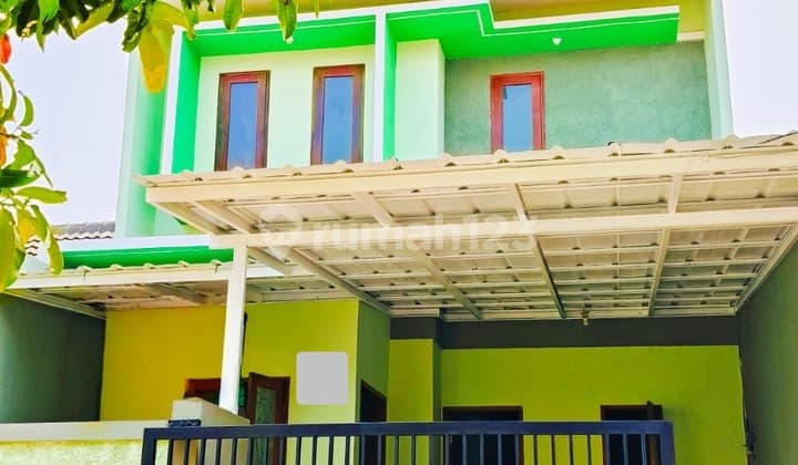 Rumah siap huni di telaga Kahuripan parung