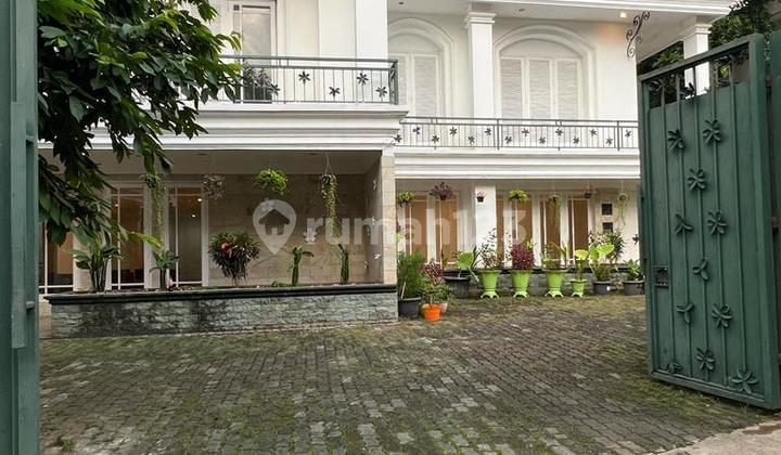 Rumah Bagus Lokasi Tenang Ampera Kemang Jakarta Selatan
