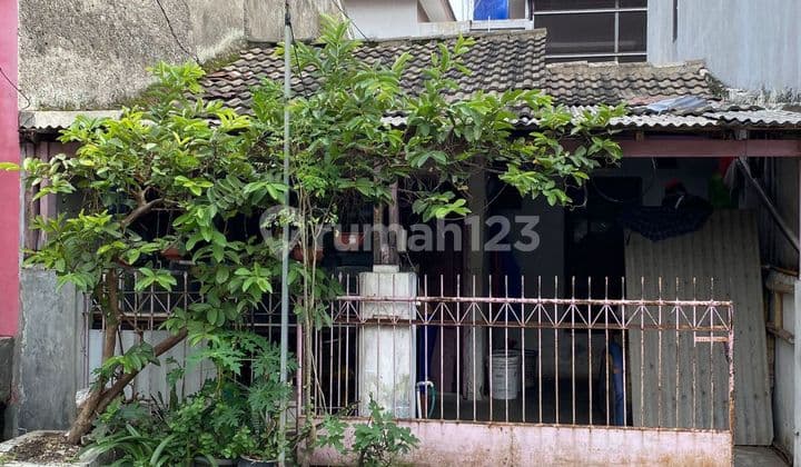 Rumah lama hitung tanah di margahayu dekat MTC