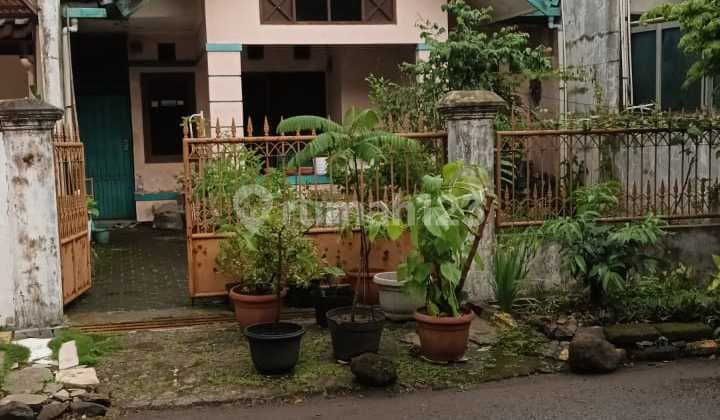 Jual Rumah Lama Terawat di Komplek Pasadena Caringin, Bandung