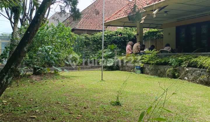Jual Rumah Belanda Herritage di Sayap riau bandung dekat gedung sate