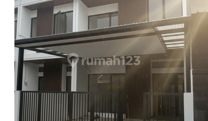 Jual Rumah Baru di Sayap Buah Batu Bandung