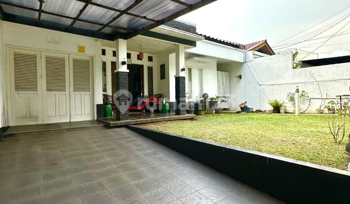 Rumah Terawat Nyaman Dalam Komplek Harga Menarik Di Lebak Bulus