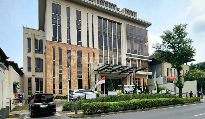 Strategic Business Area Ready-to-Use Commercial Building In Kemang Raya