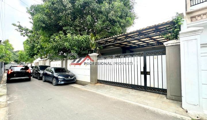 Rumah Terawat 1 Lantai Lokasi Bebas Banjir di Bangka Kemang