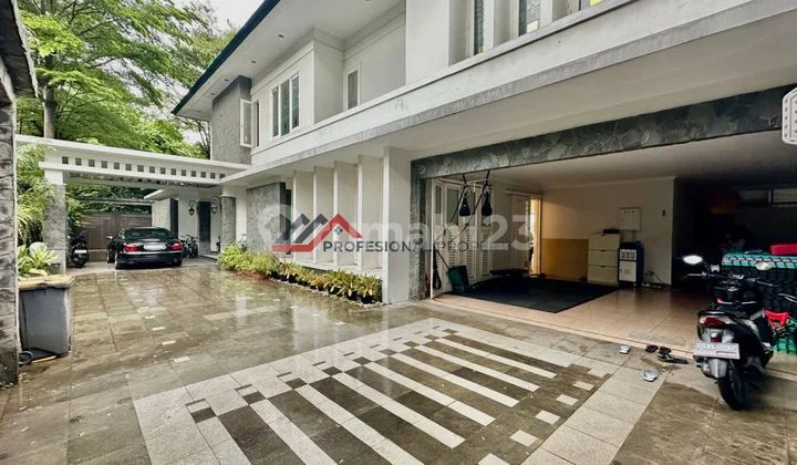 Rumah Bagus Lingkungan Tenang Dalam Komplek Kemang Cipete
