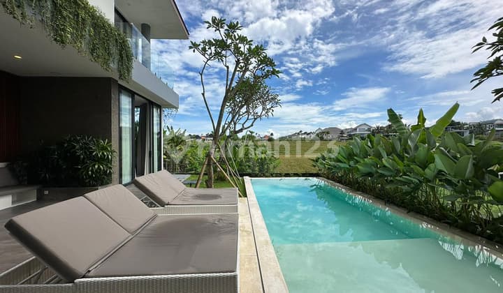 Stunning Rice Field View Villa in Berawa Beach Canggu 5 Bedrooms Freehold