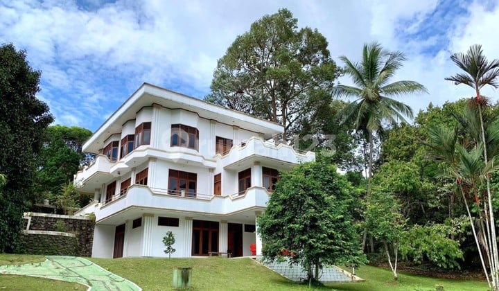 Villa Jalan Raya Cikidang Pamuruyan Sukasirna Cibadak Sukabumi