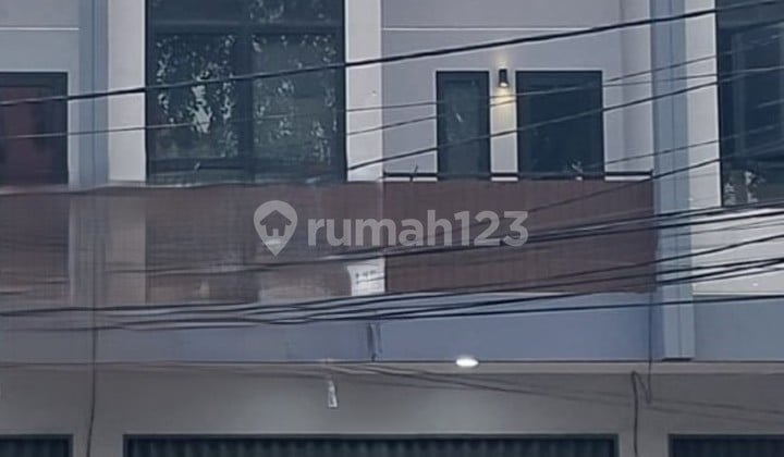 Ruko Murah Siap Usaha Hadap Jalan Raya Harapan Indah Bekasi
