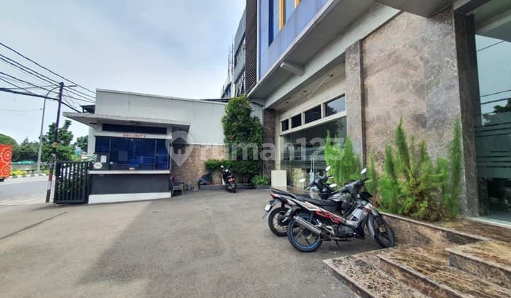 Gedung Strategis Fully Furnished Kemayoran Jakarta Pusat
