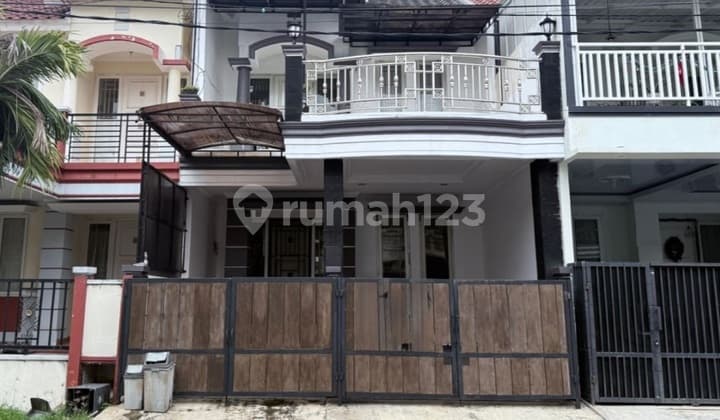 Rumah Cluster Taman Puspa Kota Harapan Indah Bekasi