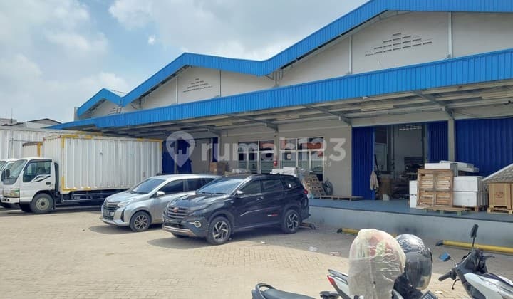 Gudang Strategis Jalan Raya Bekasi Cakung Barat Jakarta Timur