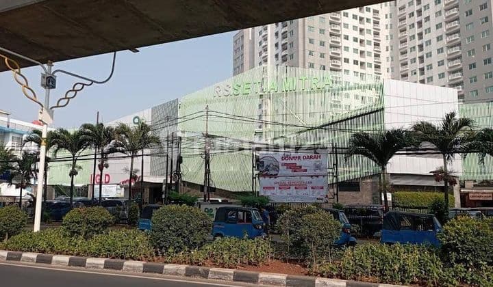 Rumah Sakit SM, Fatmawati Jaksel.