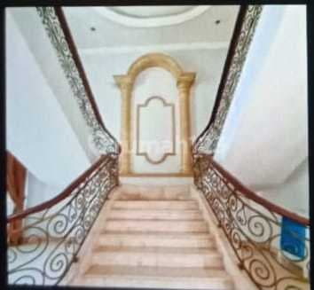 RUMAH DI KOMPLEK MENTERI DGN HARGA MIRING