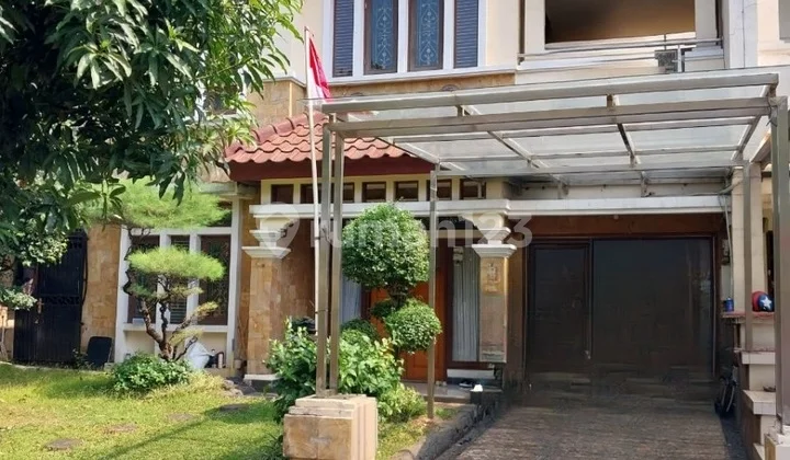 Rumah nyaman 2 lantai di lingkungan yg asri Rumah nyaman 2 lantai di lingkungan yg asri