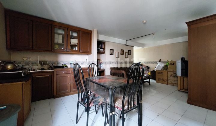 Apt WGP towerB lt 11 hadap kolam renang