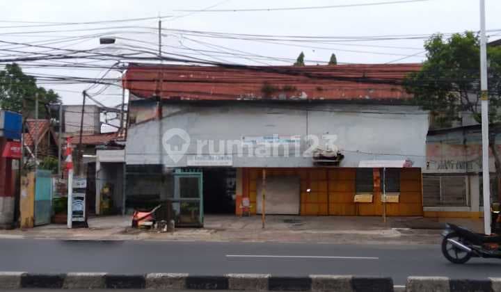Turun Harga Lagi Dijual Toko & Rumah Tua Hoek Pinggir jalan raya Dewi Sartika (Cawang) MS