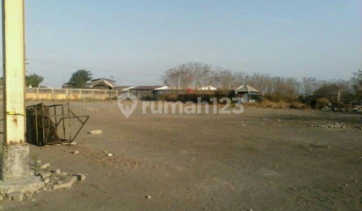 Industrial land for rent in Manyar, Gresik, East Java. Industrial land for rent in Manyar, Gresik, East Java.