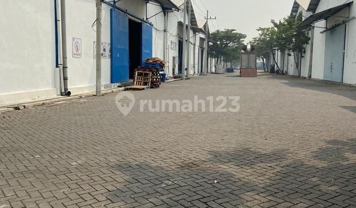 Disewakan gudang di Gresik kota Jawa timur