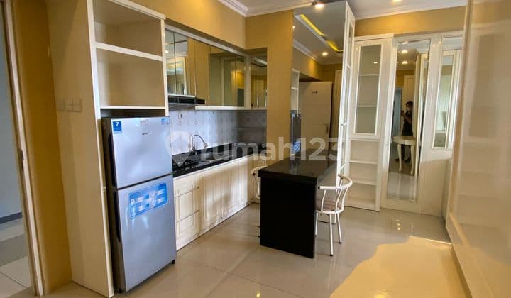 Apartemen Tanglin Super Mall
