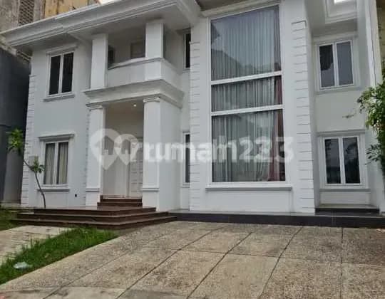 Selling at a Loss: Luxury Standalone House in Alam Sutera