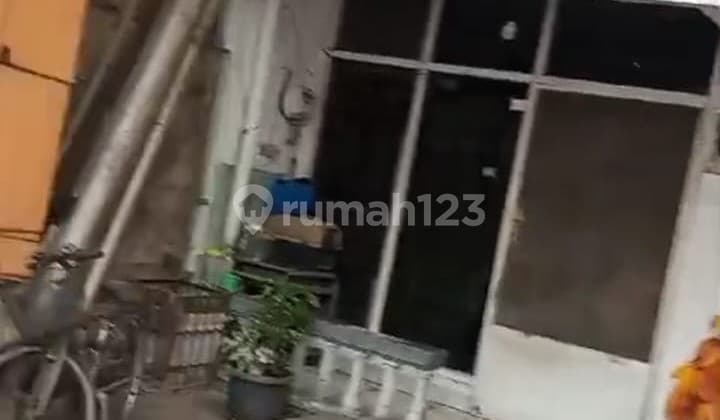 Muara Karang Blok 9 Pluit Penjaringan Jakarta Utara