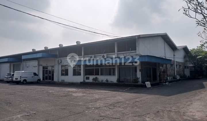 Gudang siap pakai di pusat kota Jakarta Timur & di Kawasan pergudangan pulogadung