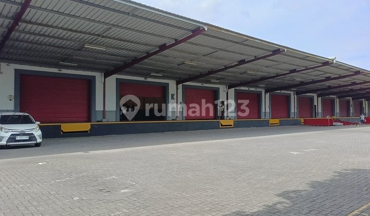Warehouse for Rent Loading Dock 1HA Batuceper Tangerang