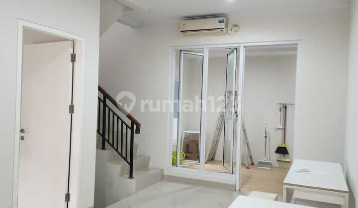 Rumah 2 Lantai Rapi Dan Siap Huni Lokasi Premium