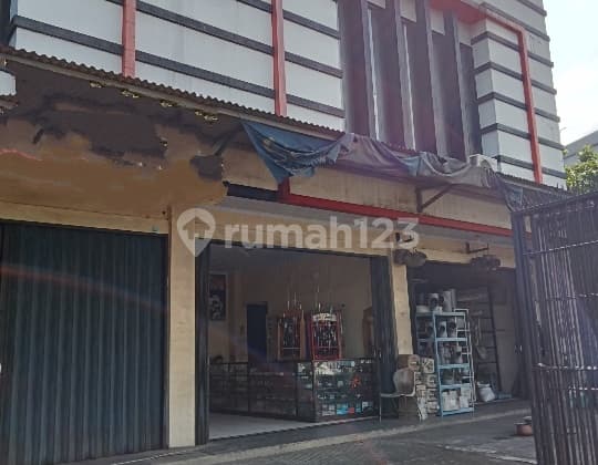 4-Unit Row House Cibinong 697.5m² Certificate of Ownership on Jl Raya Bogor Jakarta