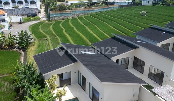 villa leasehold 25 year Canggu Kuta Utara Bali