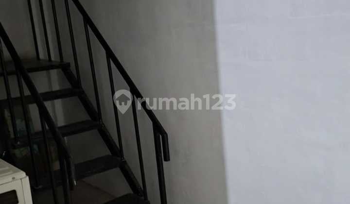 Kost SHM 8 Pintu di Duta Bandara Permai Kosambi, Tangerang