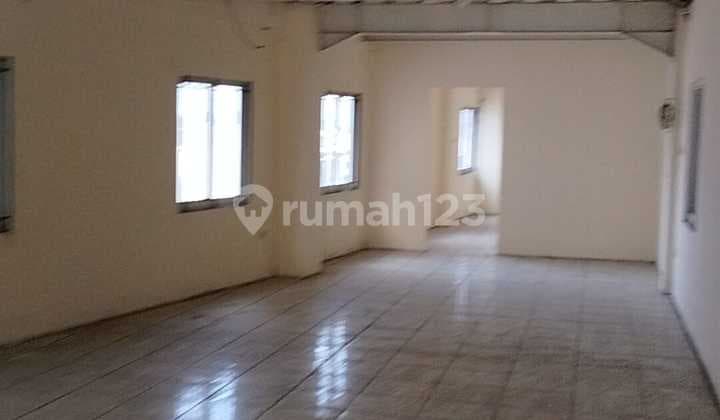 Siap Huni, Gudang 150Meter, Ada Lift Barang di Daan Mogot Jakbar