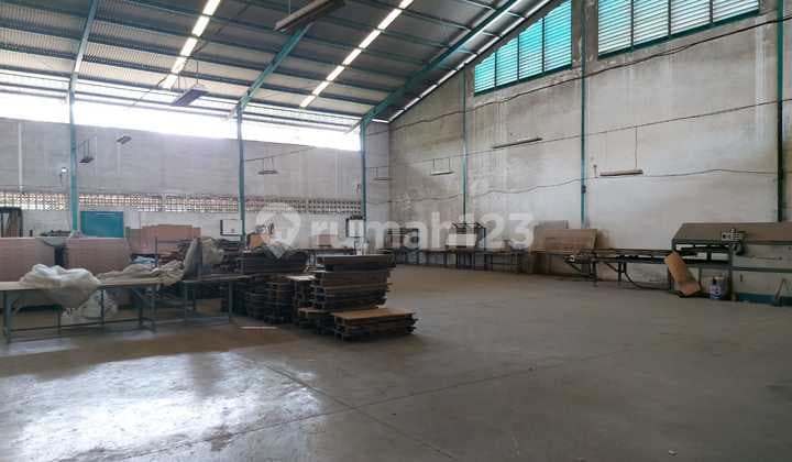 Gudang SHM Bebas Banjir Akses Container di Prepedan Jakarta Barat