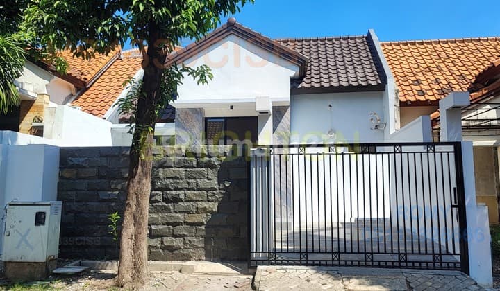RUMAH CITRALAND CLUSTER DEPAN BARU RENOVASI TOTAL DEKAT PASAR MODERN